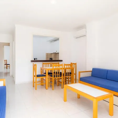Massanet Bc Apartment